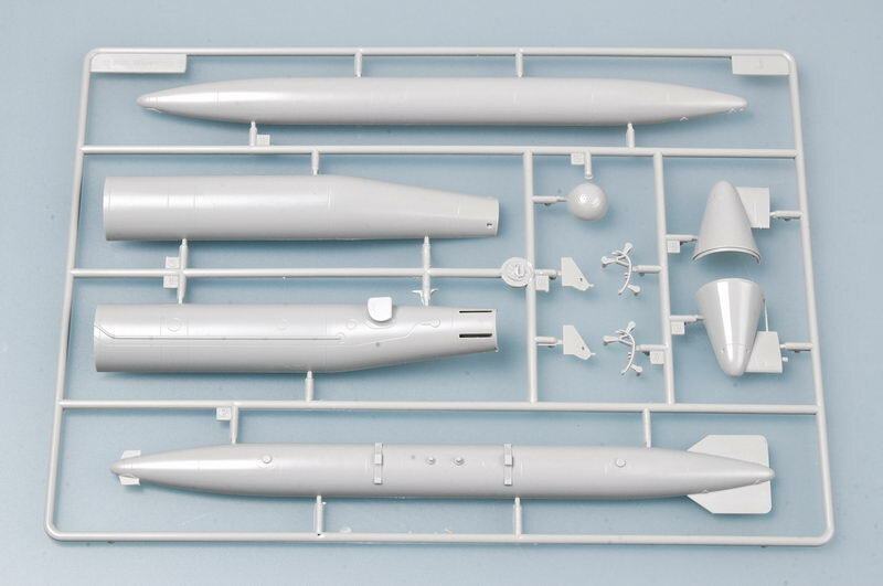 Trumpeter 03301 Russian Aircraft Weapon 1/32
