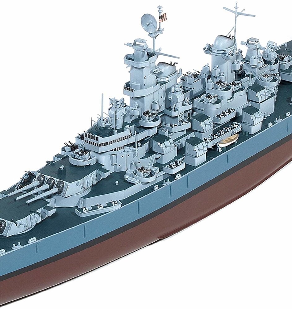 Academy 14401 USS Missouri 1/400