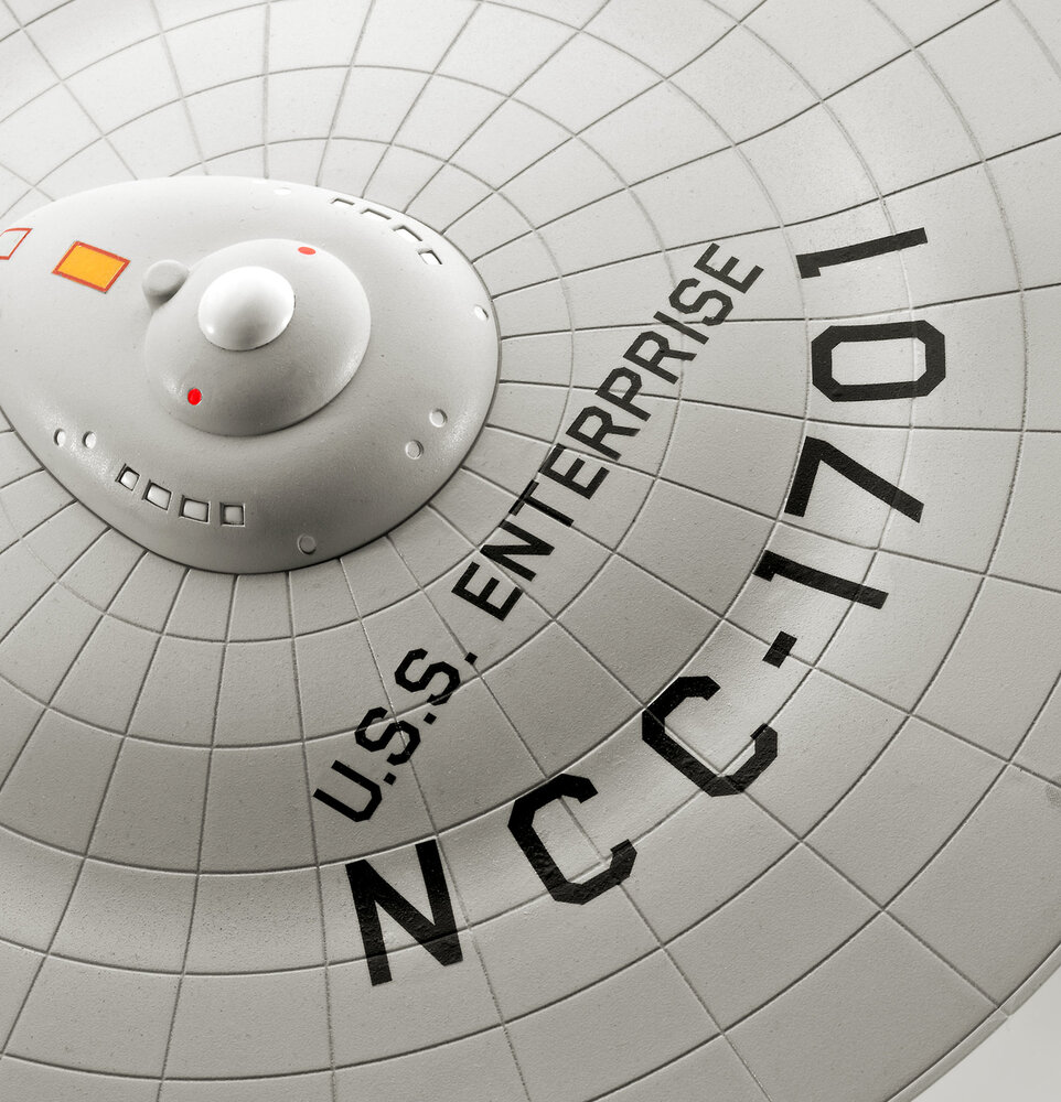Revell 04991 Star Trek U.S.S. Enterprise NCC-1701 (TOS) 1:600