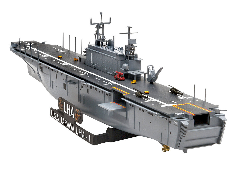 Revell 05170 Assault Ship USS Tarawa LHA-1 1:720