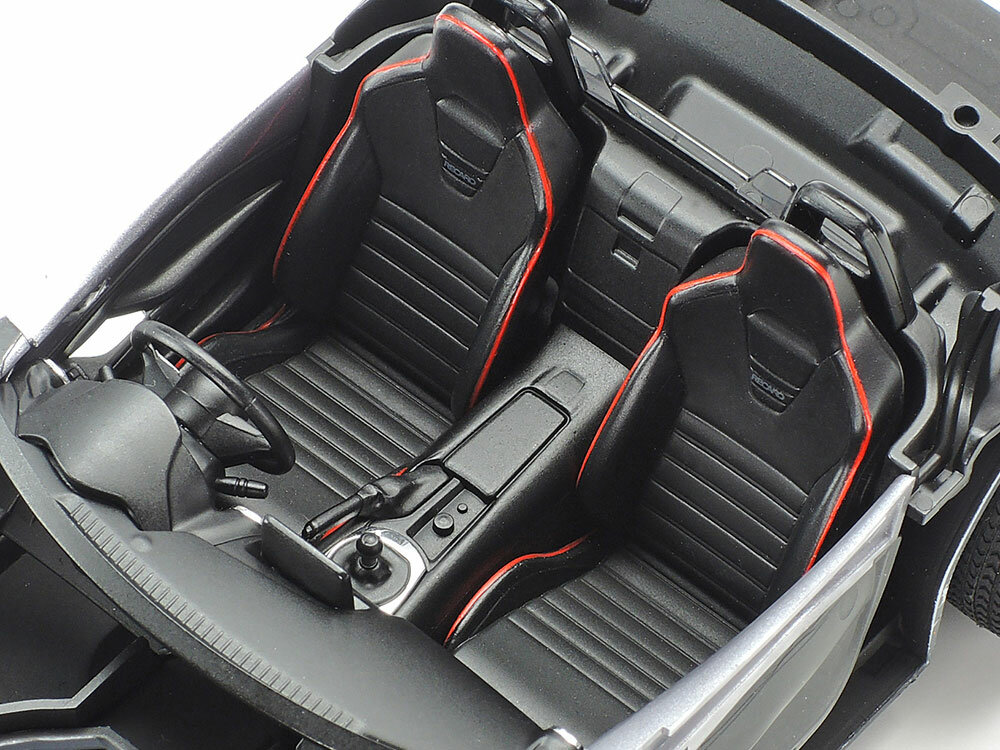 Tamiya 24353 Mazda MX-5 RF Roadster 1/24