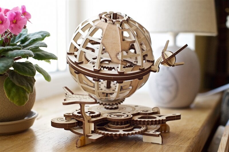 UGears Globus