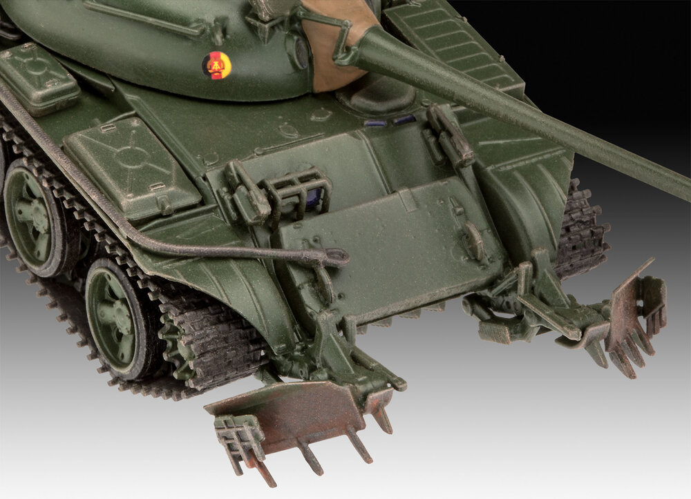 Revell 03328 T-55A/AM with KMT-6/EMT-5 1:72