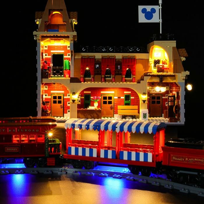 LEGO 71044 Disney Train and Station met LED Verlichting