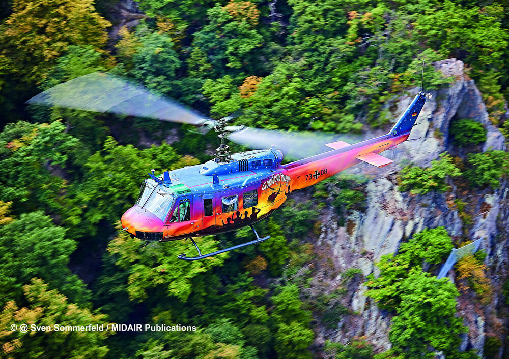 Revell 03867 Bell UH-1D &quot;Goodbye Huey&quot; 1:32