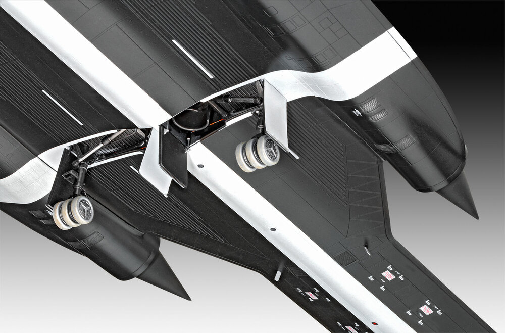 Revell 04967 Lockheed SR-71 A Blackbird 1:48
