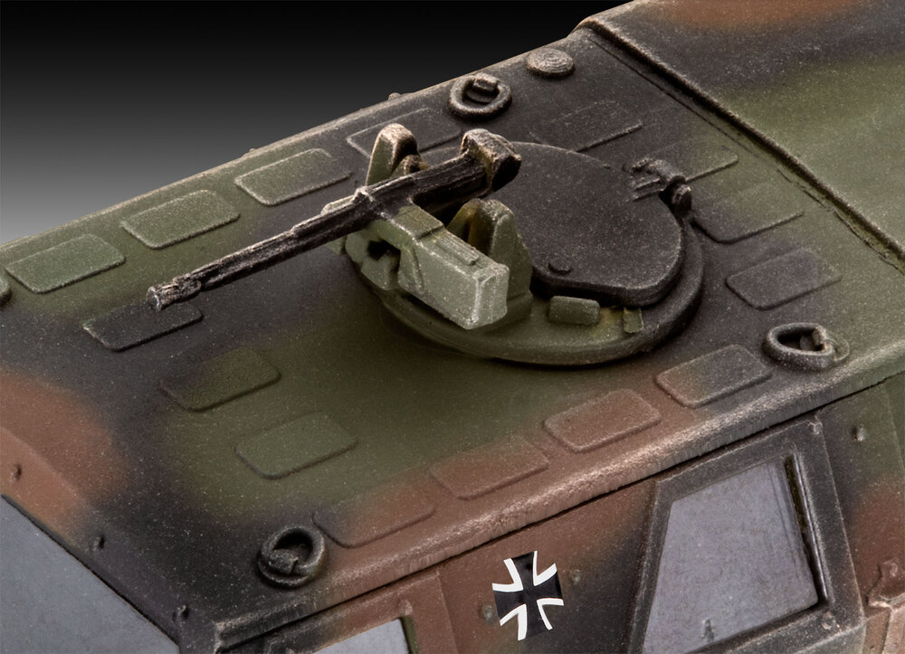 Revell 03345 ATF Dingo 1 1:72