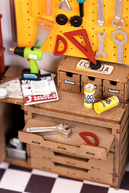Robotime Garage Workshop #DG165