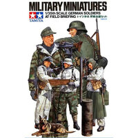 Tamiya German Soldiers at Field Briefing 1:35 #35212