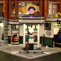 LEGO 10264 Garage op de Hoek met LED verlichting