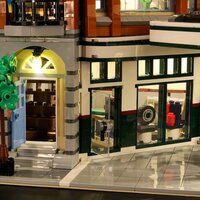 LEGO 10264 Garage op de Hoek met LED verlichting