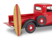 Revell 14516 Ford Pickup with Surfboard 1:25