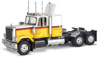 Revell 17471 Chevy Bison Semi Truck 1:32