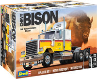 Revell 17471 Chevy Bison Semi Truck 1:32