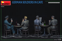 MiniArt 35396 German Soldiers in Cafe 1/35
