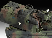Revell 03347 Panzerhaubitze 2000 1:72