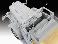 Revell 07580 B&uuml;ssing 8000 S 13 mit Trailer 1/24