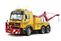 Italeri 93808 Mercedes-Benz Wrecker Truck 1/24