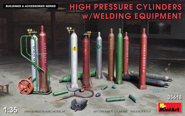 MiniArt 35618 High Pressure Cylinders Welding Equipment 1:35