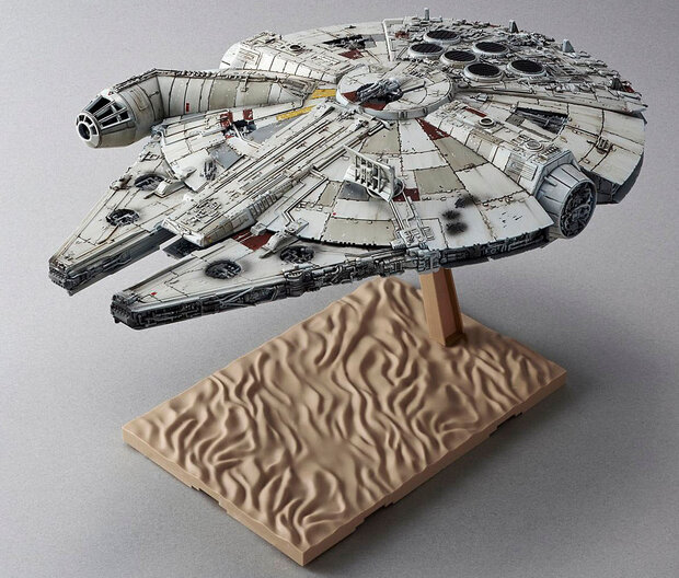 Revell Bandai Millennium Falcon 1/144 #01211