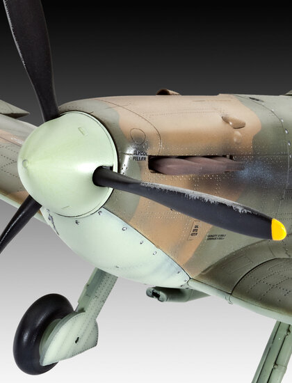 Revell 03986 Supermarine Spitfire Mk.IIa 1:32