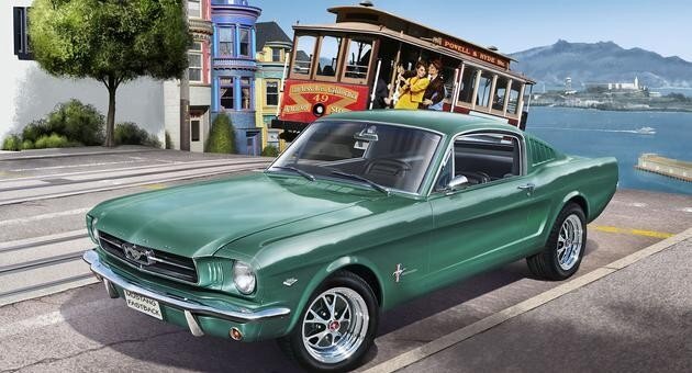 Revell &#039;65 Ford Mustang 2+2 Fastback 1:24 (07065)