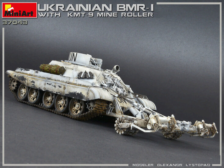 MiniArt 37043 Ukrainian BMR-1 w/KMT-9 1/35