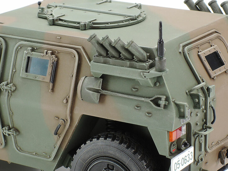 Tamiya 35368 Japan Ground Self Defense Force Light Armored Vehicle 1/35