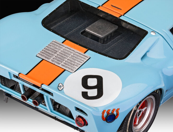 Revell 07696 Ford GT 40 Le Mans 1968 &amp; 1969 1:24