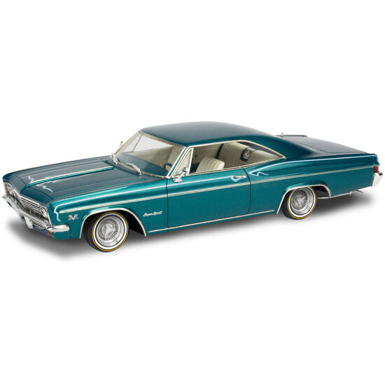 Revell 14497 1966 Chevy Impala SS 1:25