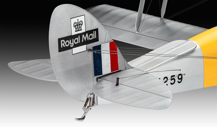 Revell 03827 D.H. 82A Tiger Moth 1:32