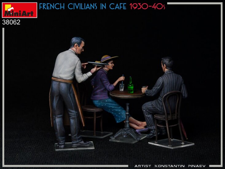 MiniArt 38062 French Civilians In Cafe 1930-40s 1:35