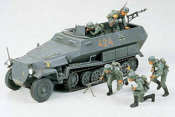 Tamiya German Hanomag Sdkfz 251/1 #35020