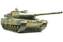 Tamiya 35271 Bundeswehr Leopard 2A6 1/35