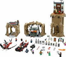 LEGO 76052 Batcave