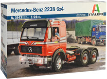 Italeri Mercedes Benz 2238 6x4 1:24