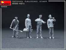 MiniArt 38012 German Railroad Staff 1930-40s 1/35