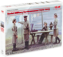 ICM 35621 Soviet Military Servicewomen (1939-1942) 1/35