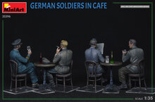 MiniArt 35396 German Soldiers in Cafe 1/35