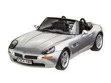 Revell 05662 BMW Z8 (James Bond 007) &quot;The World Is Not Enough&quot; 1:24