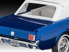 Revell 05647 60th Anniversary Ford Mustang 1:24