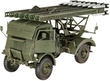 Revell 03338 BM-13-16 op WOT 8 1:35