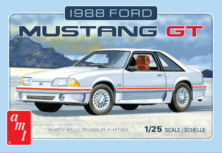AMT Ford Mustang 1988 1:25