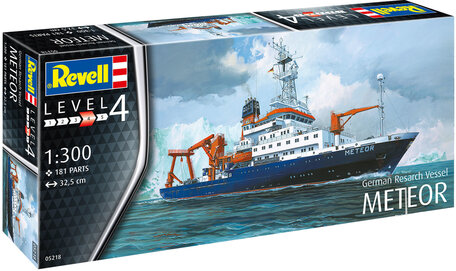 Revell German Research Vessel Meteor 1:300