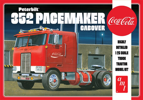 AMT Peterbilt 352 Pacemaker Cabover 1:25