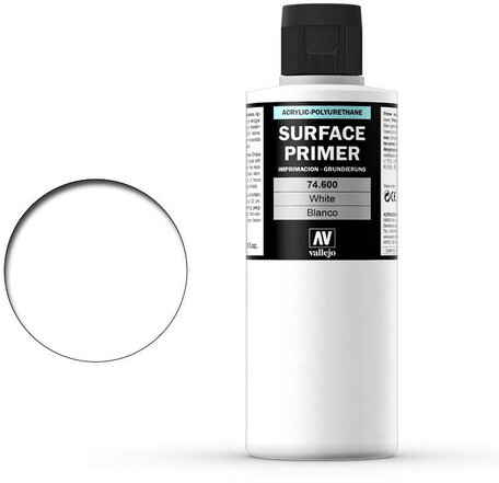 Vallejo Surface Primer 200ml: White (74.600)