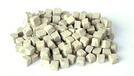 Plus Model Paving Stones Small: Sandstone